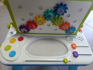 Mesa Actividades Baby Einstein Montessori