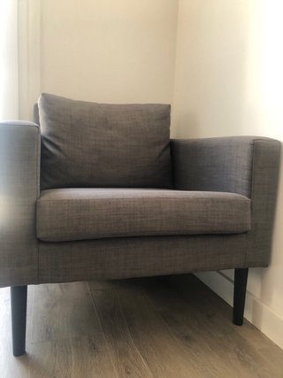 Sillón de tela gris, Vendo dos unidades por 90€