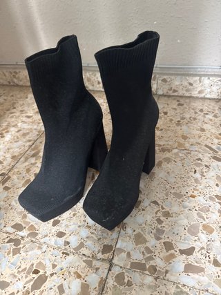 Botines negros plataforma tacón cuadrado