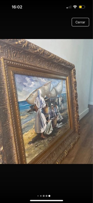 Cuadro de firma en madera dorado con marco
