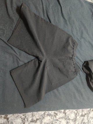 Pantalón corto negro