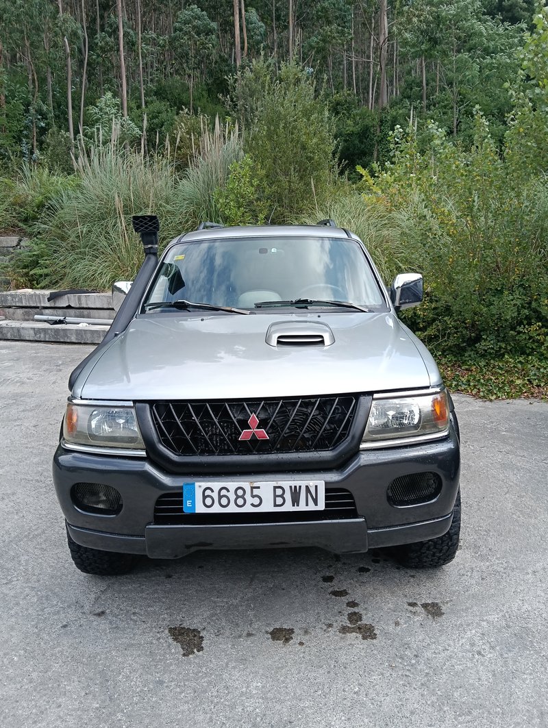 Mitsubishi Montero 2002 - foto 1