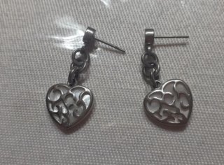 Orecchini a cuore pendenti
