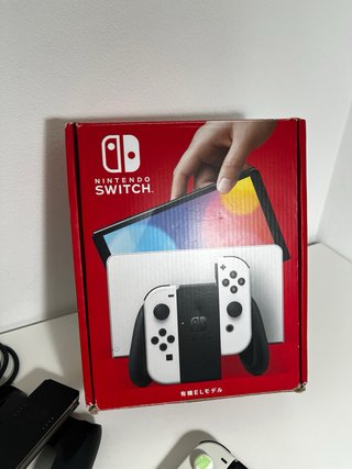 Nintendo Switch OLED Blanca y Negra