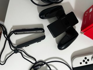 Nintendo Switch OLED Blanca y Negra