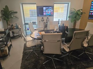 Mobiliario Oficina Marbella - Gran Liquidación