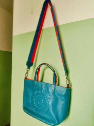 Bolso Jackie Smith Piel Azul/Rojo