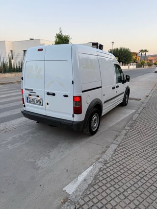 Ford E-Transit 2009