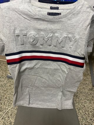 Camiseta Tommy Hilfiger Gris Talla M