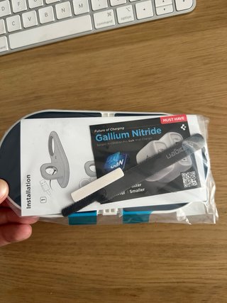 Base Carga Spigen Mag Fit Duo iPhone/Watch