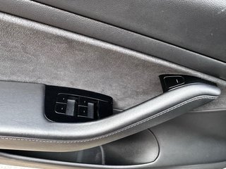 Tesla Model 3 Performance