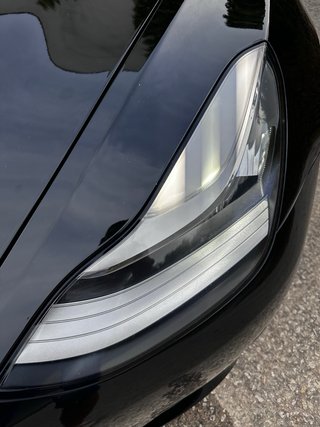 Tesla Model 3 Performance