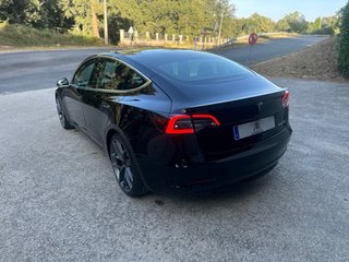 Tesla Model 3 Performance
