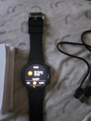 Reloj deportivo negro