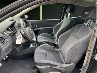 Renault Clio 2.0 16v Renault Sport 145 kW (200 CV)