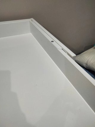 Cambiador de bebé blanco