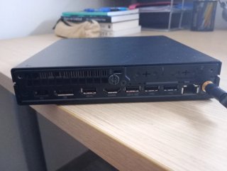 Lenovo ThinkCentre M75q Mini PC