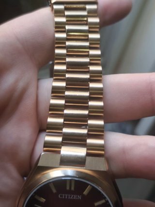 Reloj Citizen Tsuyosa Automático Dorado