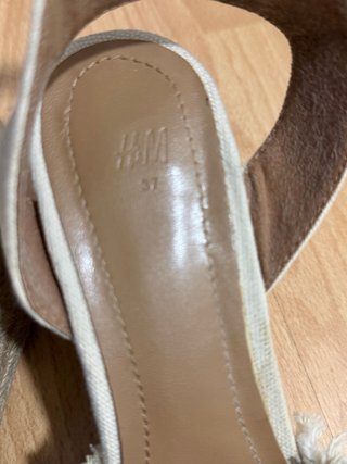 Alpargatas cuña H&M Beige Talla 37