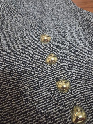 Chaleco botones dorados