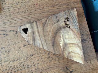 Tagliere in legno forma triangolare