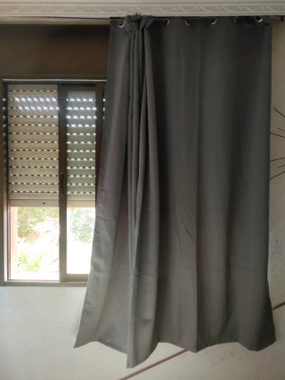 Cortina Opaca Térmica Gris 214x254 ojal