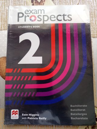 EXAM PROSPECTS 2 Student's book: libro de texto...