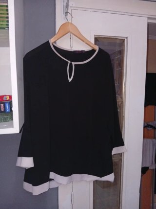 Blusa manga larga Lagar's Talla 56