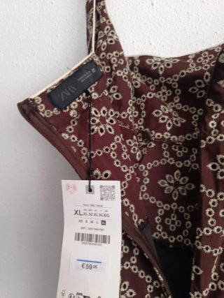 Mono largo Zara bordados perforados cinturón XL