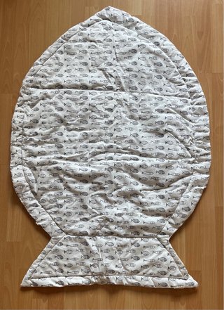 Alfombras de juegos, nido, mantas y juguetes bebé.