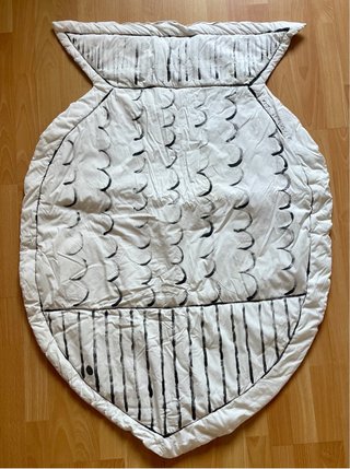 Alfombras de juegos, nido, mantas y juguetes bebé.