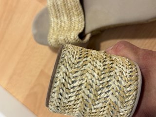 Sandalias cuña doradas talla 37