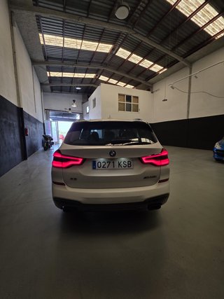 BMW X3 M40i