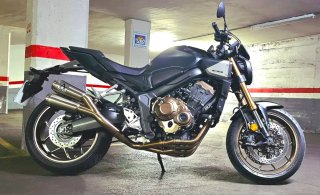 Honda CB650R Negra con Extras
