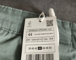 2 Bermudas Álvaro Moreno