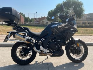 CFMOTO 700MT Adventure/Touring Negra