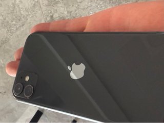 iPhone 11 Apple