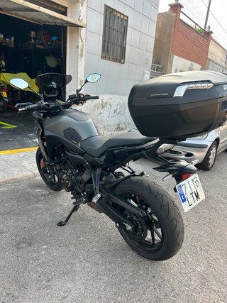 Yamaha Tracer 7 Negra