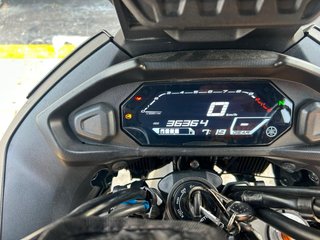 Yamaha Tracer 7 Negra