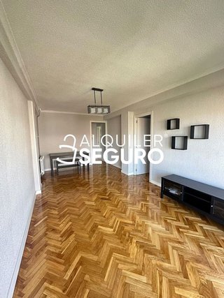 Piso en alquiler en Valderas - Los Castillos en Alcorcón