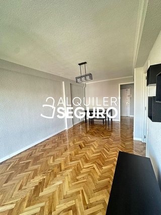 Piso en alquiler en Valderas - Los Castillos en Alcorcón
