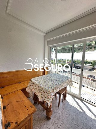 Piso en alquiler en Valderas - Los Castillos en Alcorcón