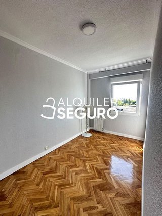 Piso en alquiler en Valderas - Los Castillos en Alcorcón