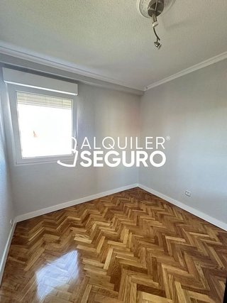 Piso en alquiler en Valderas - Los Castillos en Alcorcón