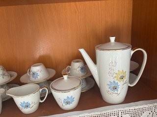 Juego de café porcelana flores azules