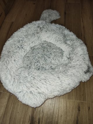 Cama para gato suave gris