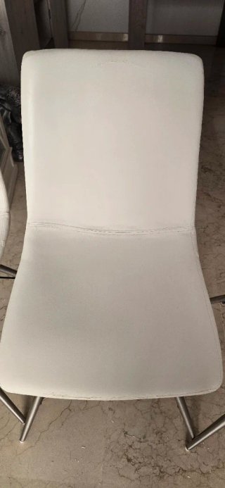 4 Sillas Comedor Polipiel Blanca + fundas