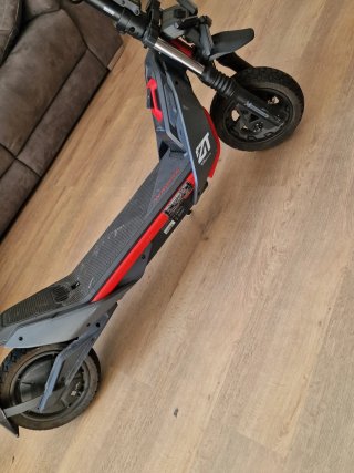 Patinete Eléctrico Segway ZT3 Pro
