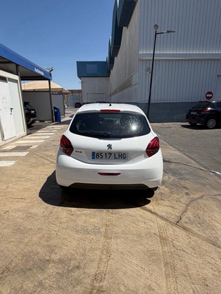 Peugeot 208 2020
