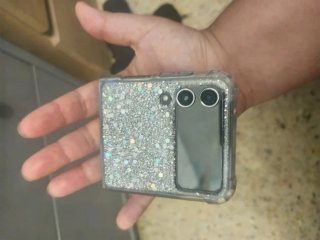 Samsung Galaxy Z Flip 4